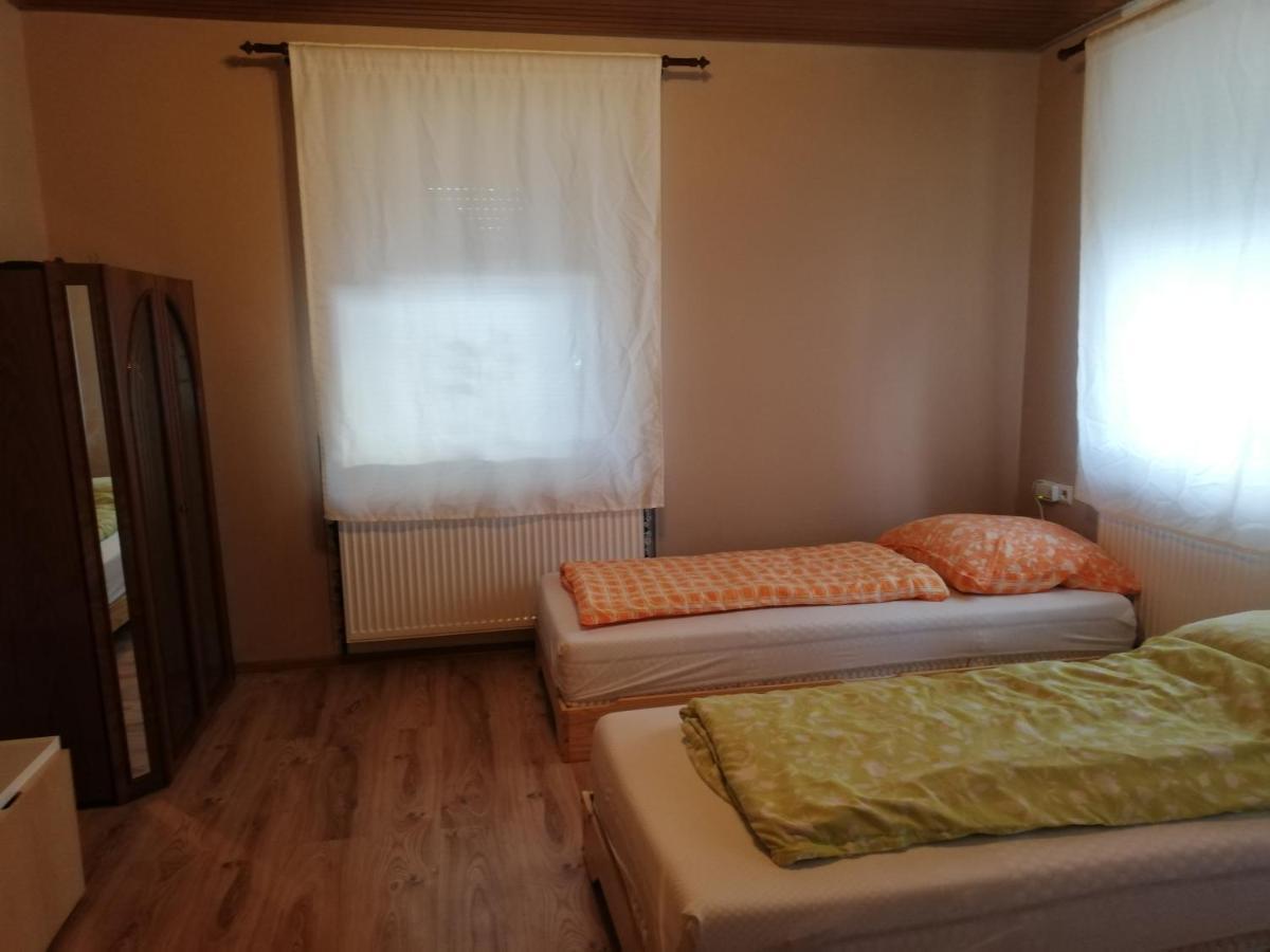 Pension Dingolshausen 외부 사진